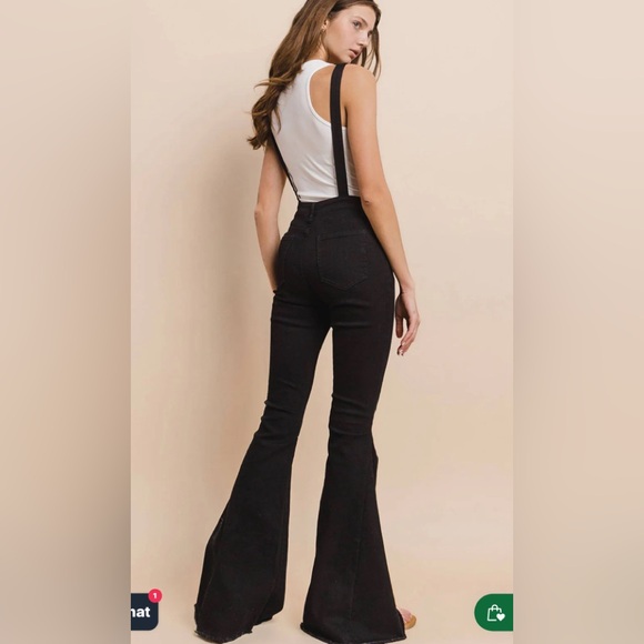 Hippie denim bell bottom Jean overalls. New, never worn. Tall, cut or hem to fit - Picture 2 of 10